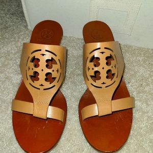 Tory Burch - wedge slide sandles
